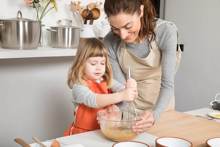 Pretend Cooking Can Help Kids Learn Many New Things