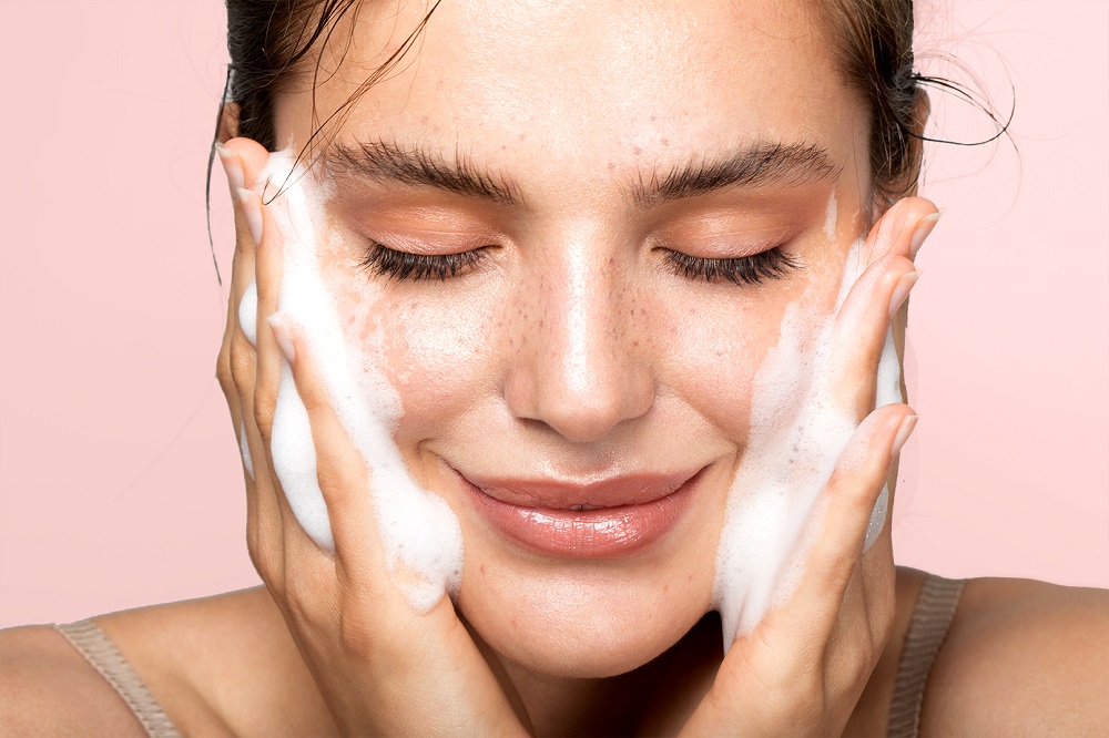 Skin Care And Stress: How To Protect Your Skin In High-Pressure Times