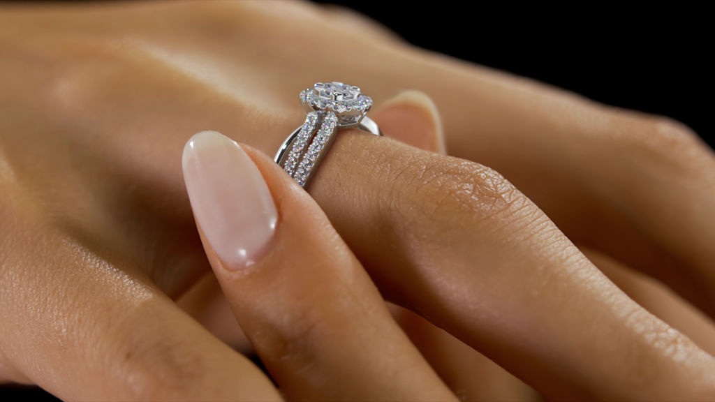 Diamond Engagement Rings Celebrate Love with Style and Elegance