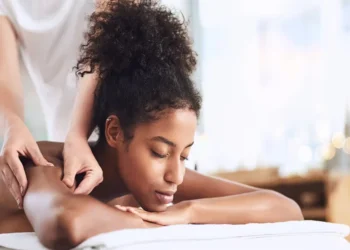 How to Pair Massage With a Beauty Week Without Overloading the Schedule